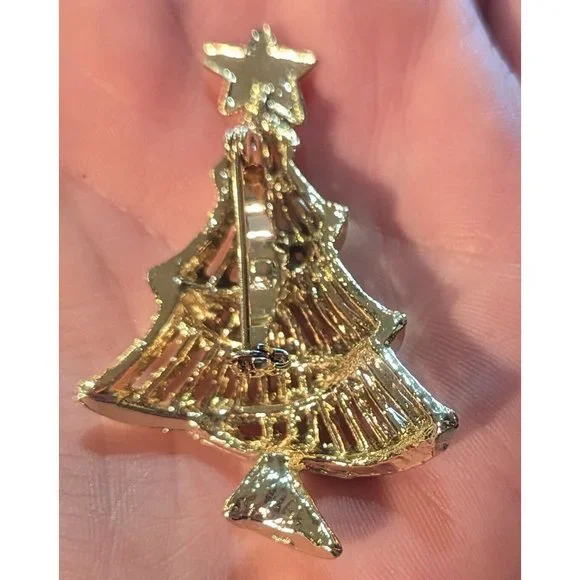Vintage Christmas Holiday Brooch Pin Lot Of 3 Christmas Tree Believe Festive - Picture 7 of 9
